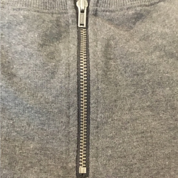 Charlotte Russe Adorable Grey & Black Sequin Long Sleeve Top - Picture 11 of 13